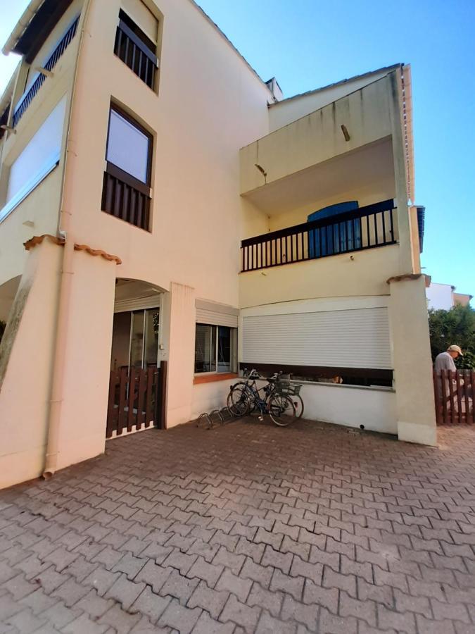 T2-3 Cabine Les Yuccas 200 M Plage Du Boucanet Rive Droite Grau Du Roi Ideal 2-4 Pers 르그로뒤후아 외부 사진