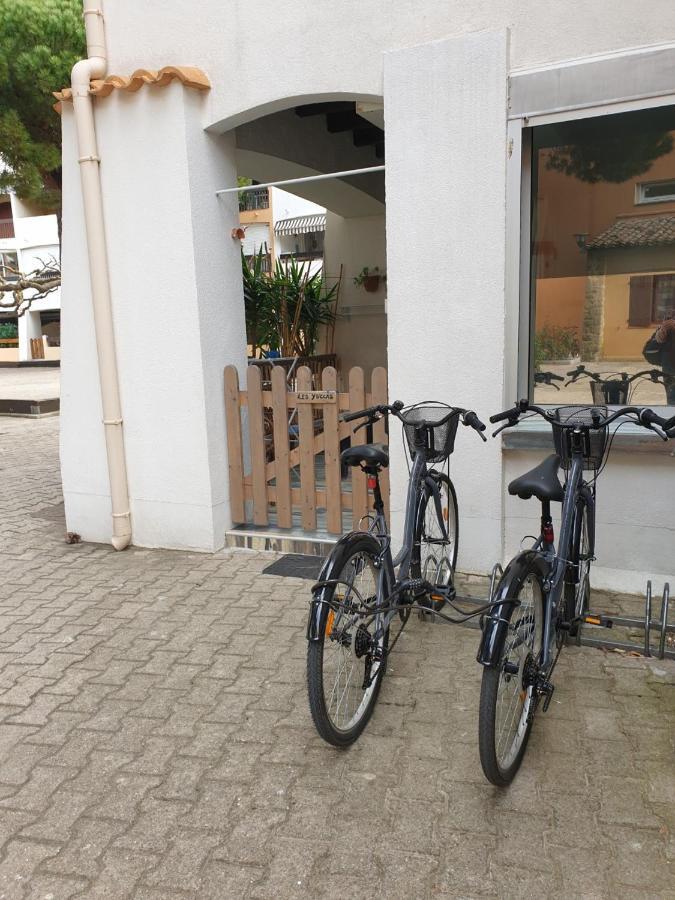 T2-3 Cabine Les Yuccas 200 M Plage Du Boucanet Rive Droite Grau Du Roi Ideal 2-4 Pers 르그로뒤후아 외부 사진