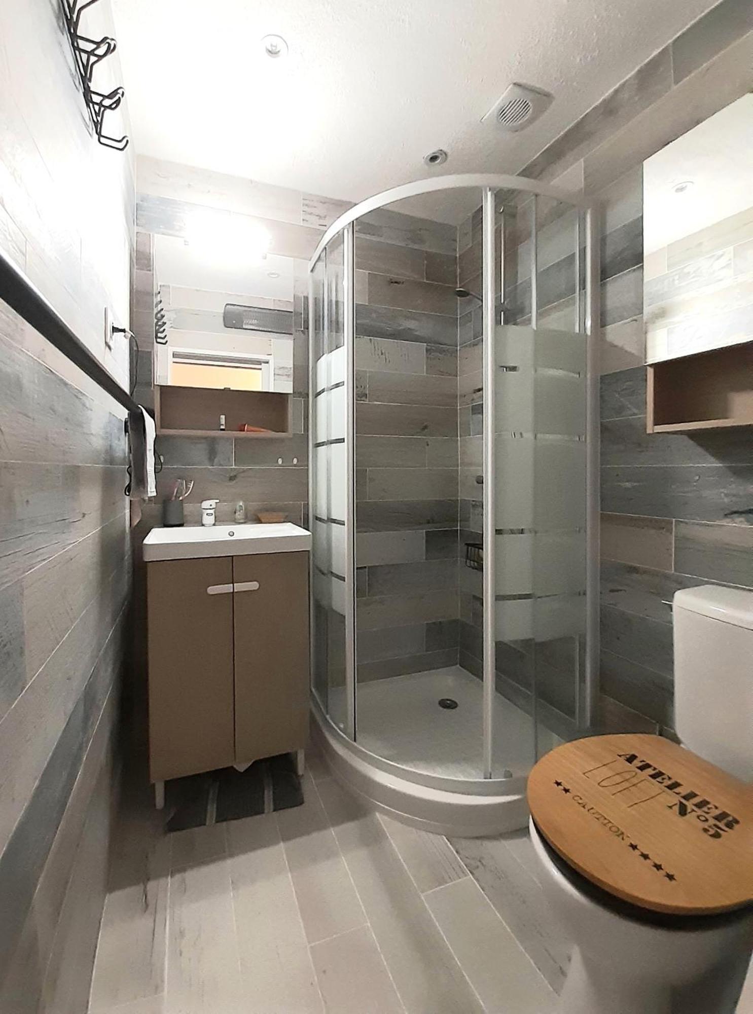 T2-3 Cabine Les Yuccas 200 M Plage Du Boucanet Rive Droite Grau Du Roi Ideal 2-4 Pers 르그로뒤후아 외부 사진